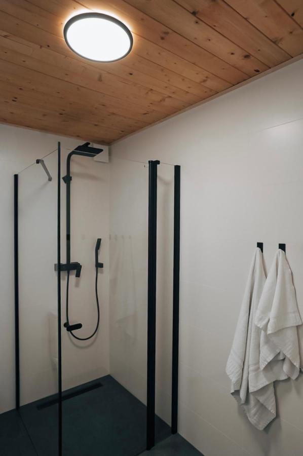 Lofoten Cabins Hopen  المظهر الخارجي الصورة